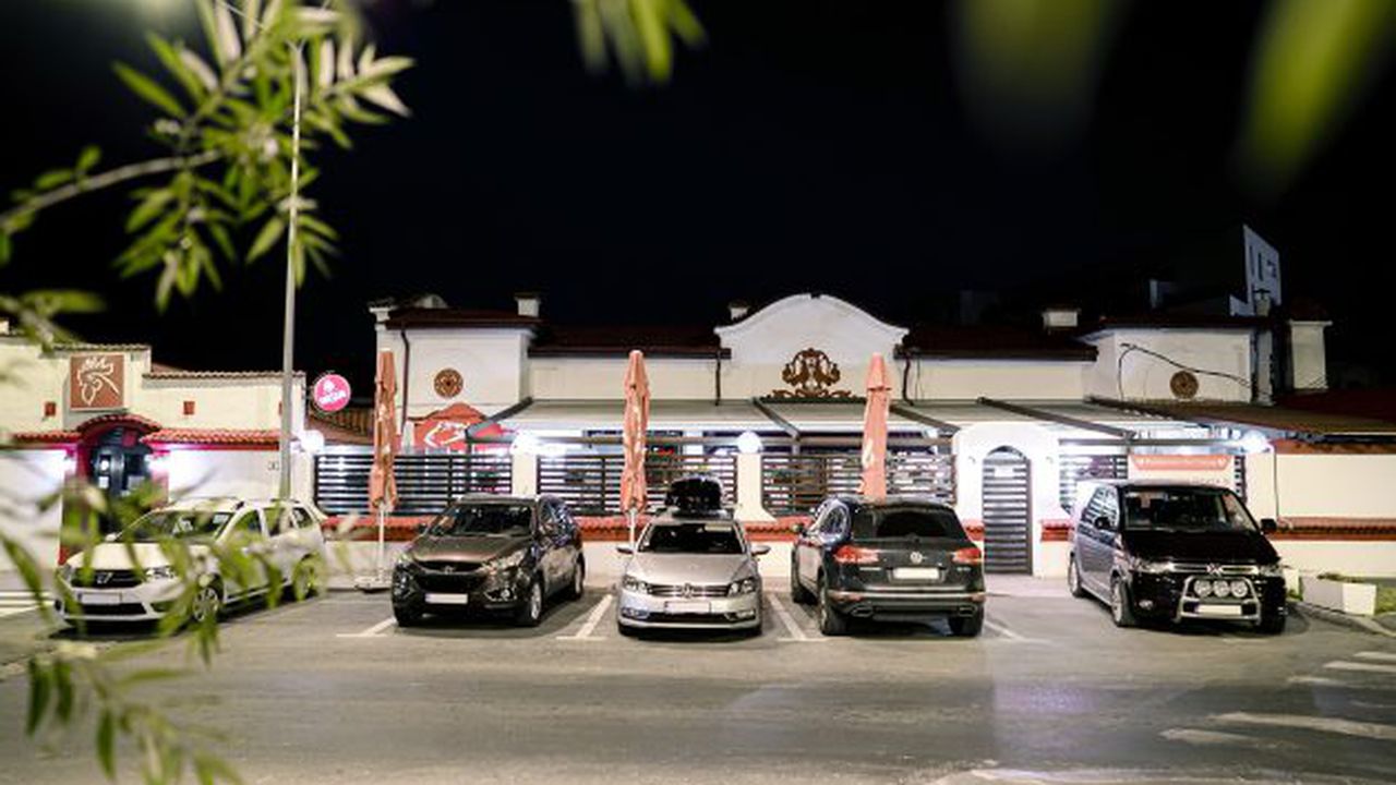 doi cocosi restaurant