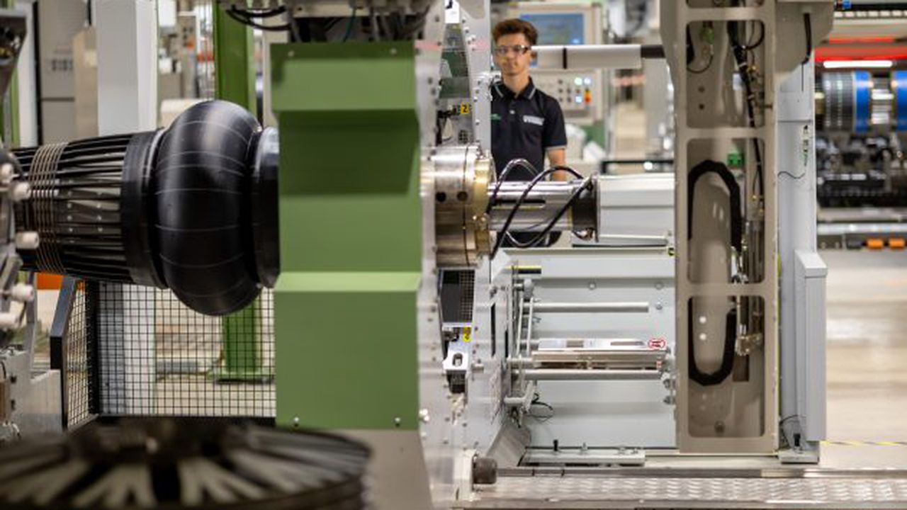 nokian tyres oradea Manufacturing+a+tire+in+the+Nokian+Tyres+Oradea+factory+in+July+2024