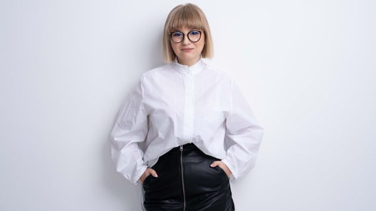 Veronica Placintescu, Strategic Communications Director OXYGEN