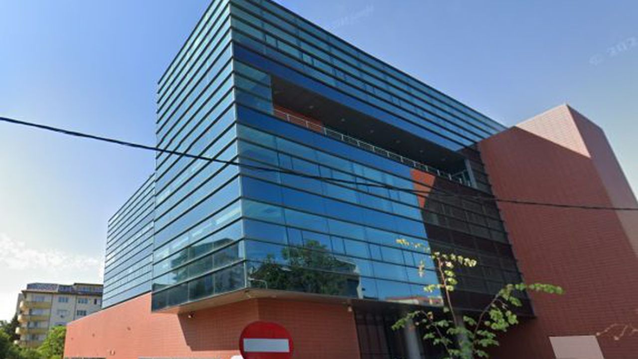 cladire birouri niro hagag