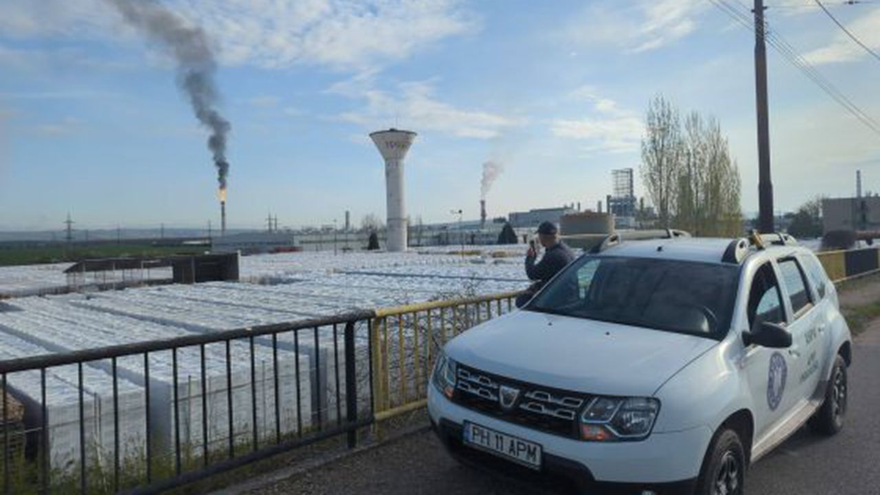 rafinarie lukoil 321432