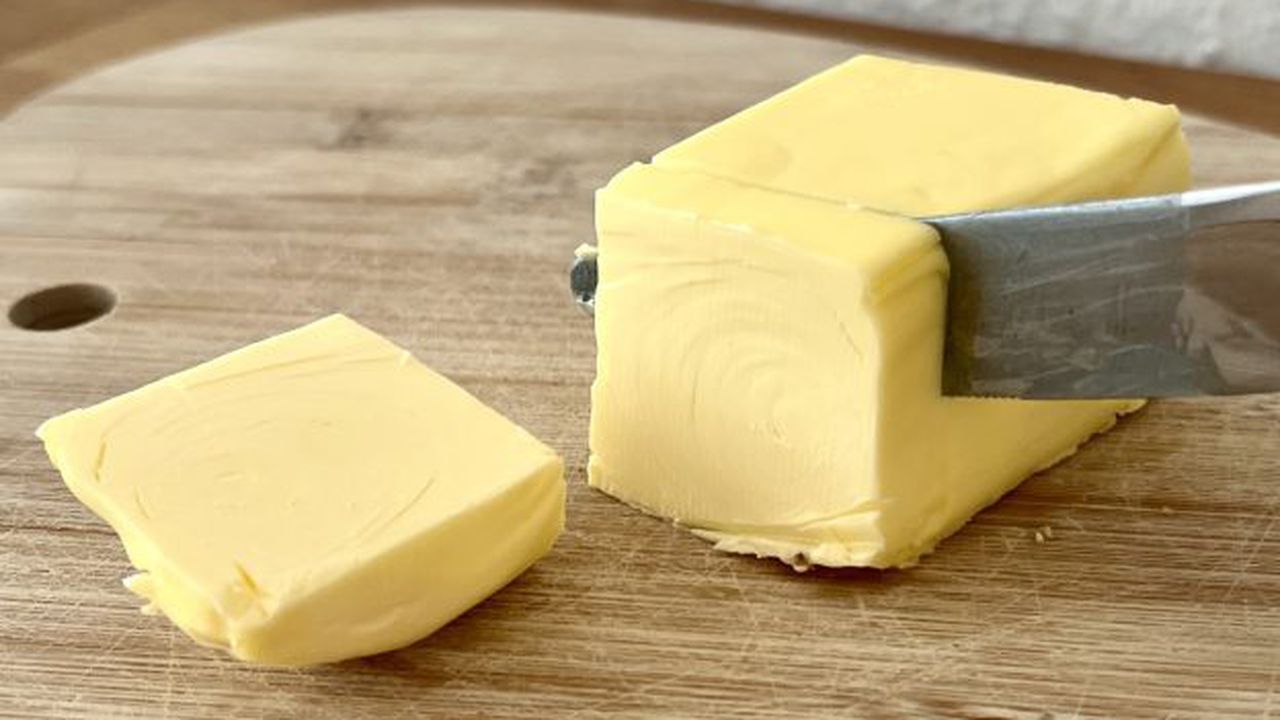 Butter_and_Knive_(cropped)