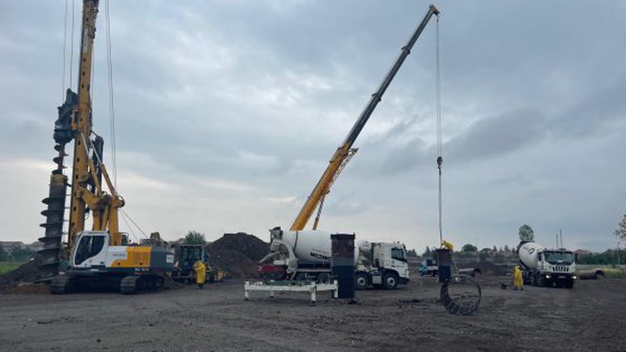 M Park Orastie photo