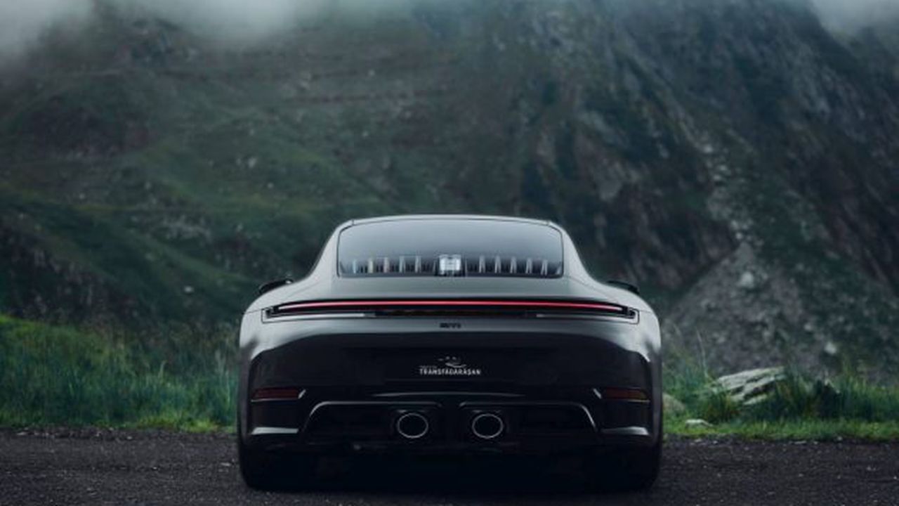 Porsche 911 Carrera 4 GTS Tribute to Transfagarasan (8)