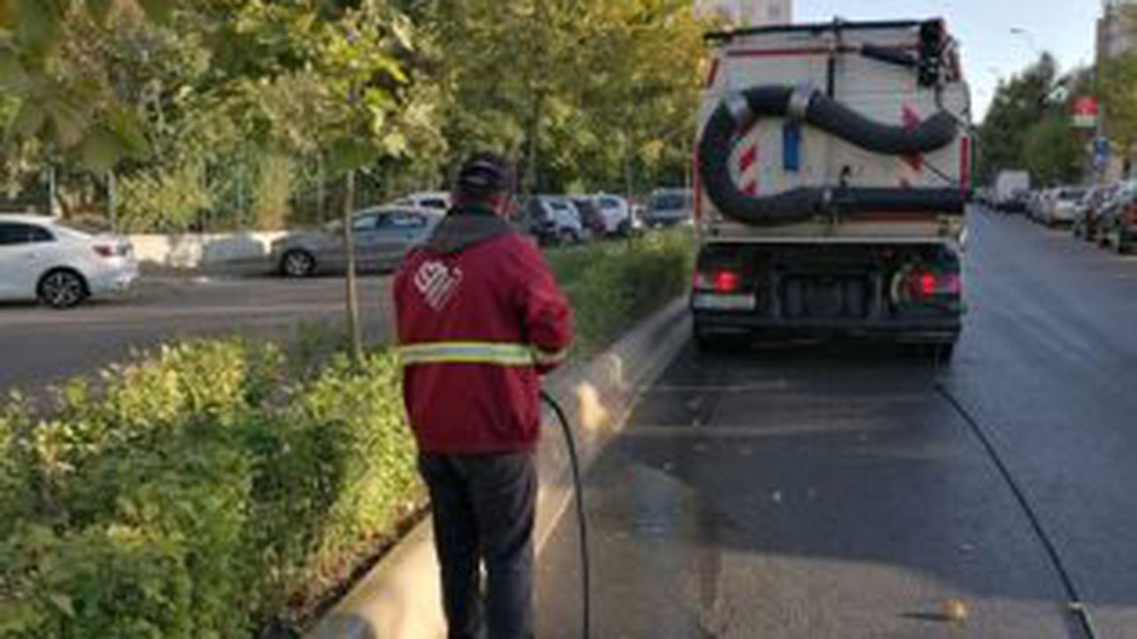 Curatenie-domeniul-public-6