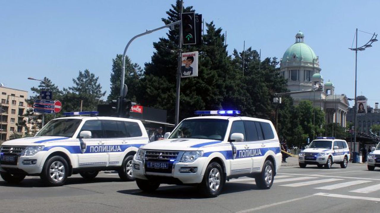 MUP_Srbije_micubisi_interventna1