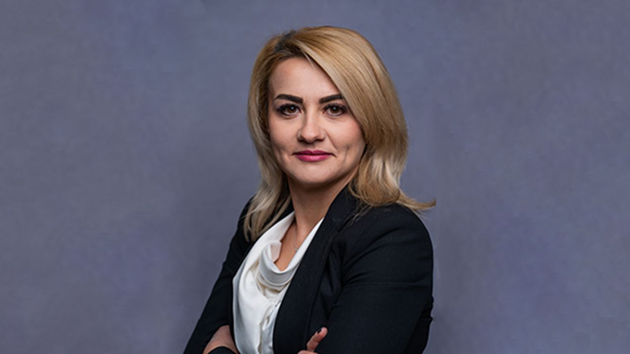 Ramona Bernic_Vicepresedinte Directorat UNIQA Asigurari_format landscape