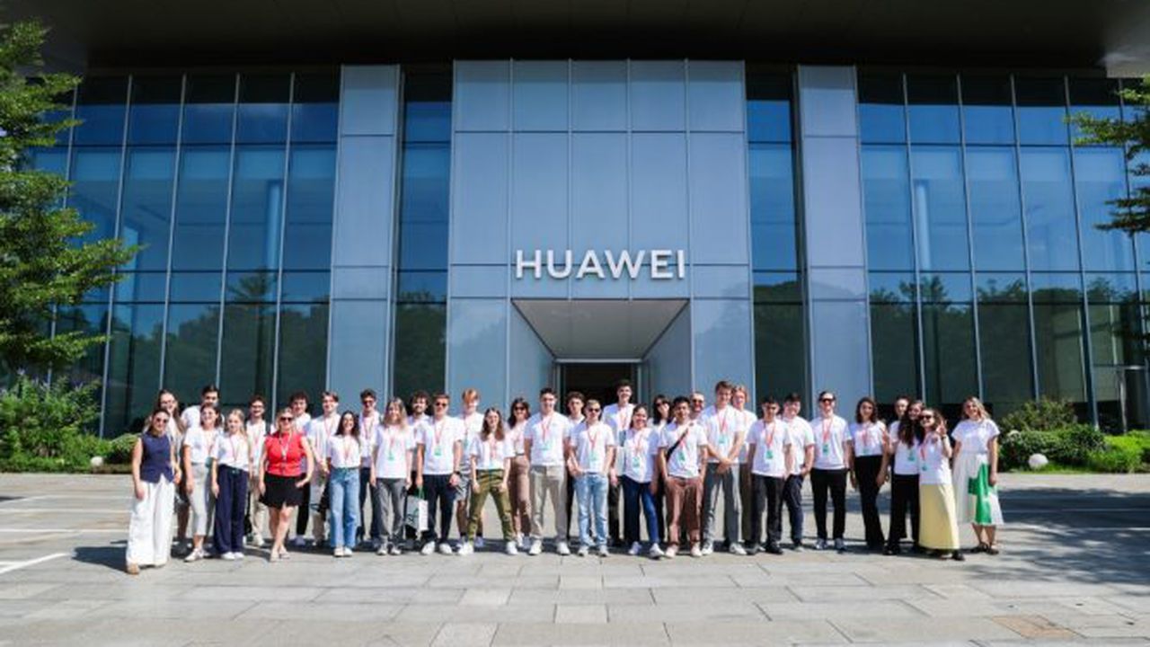 huawei seeds for the future studenti romania