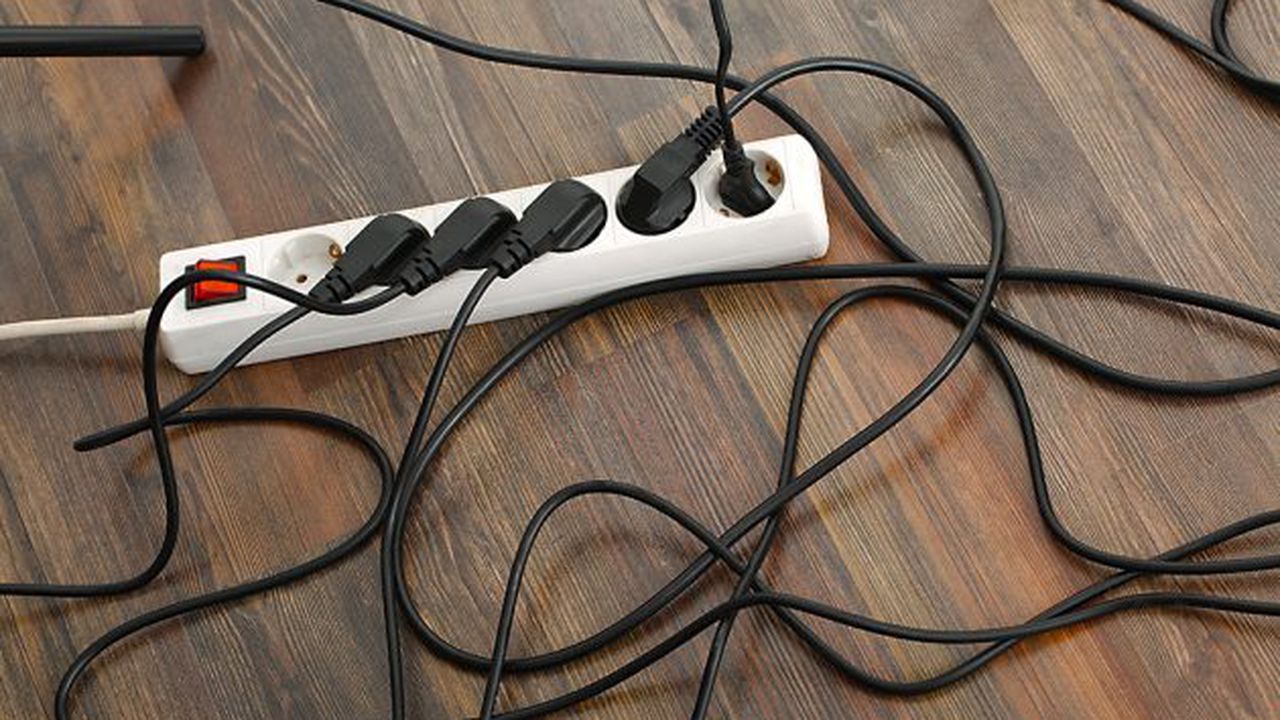 priza prelungitor 67847567383