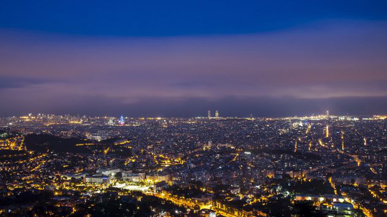 barcelona 6758495657830