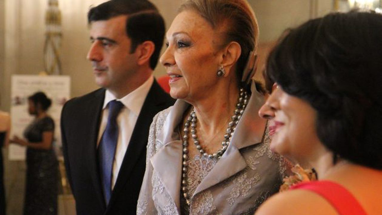 Farah_Pahlavi_2016-03-12