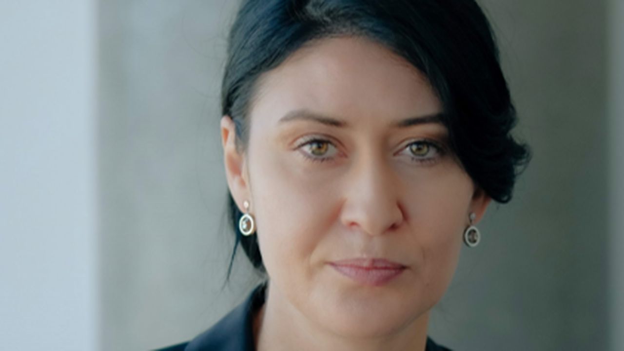 IuliaBratu_Partener_EY_Romania