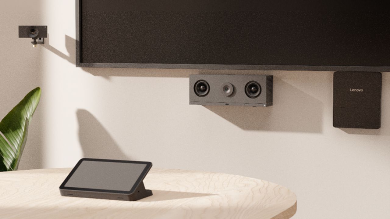 Lenovo ThinkSmart with Huddly