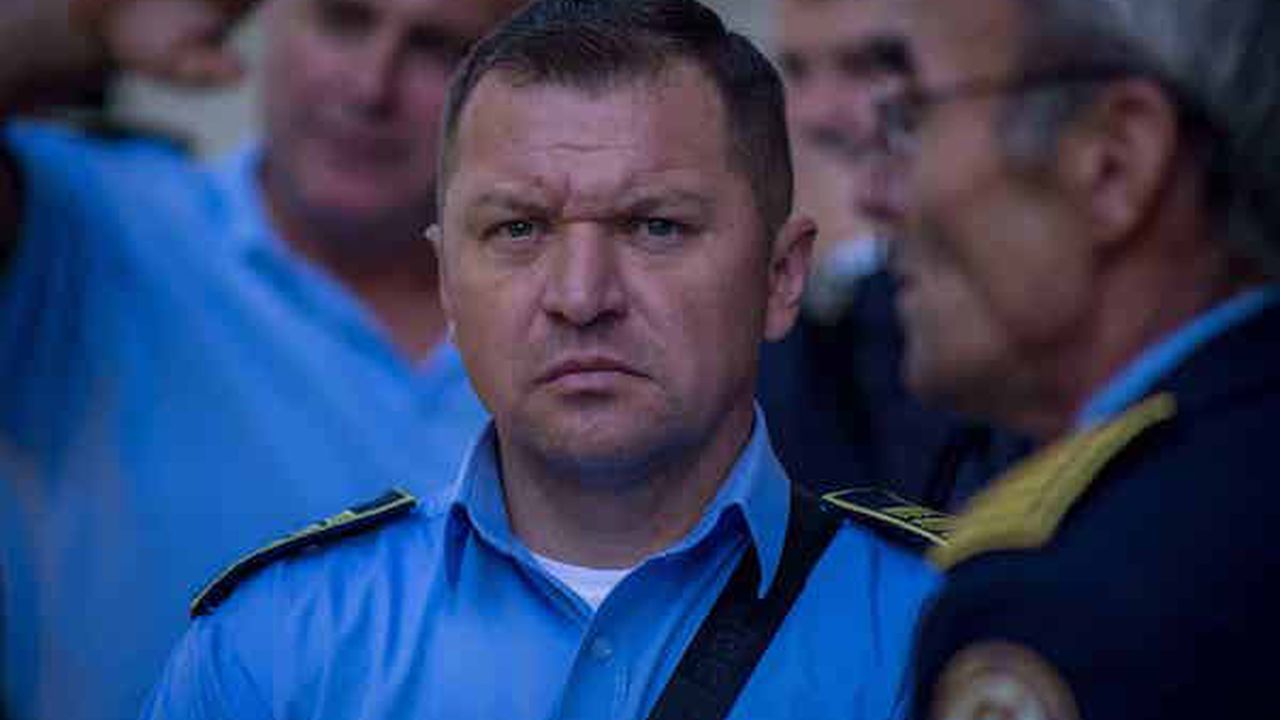 Politisti penitenciare