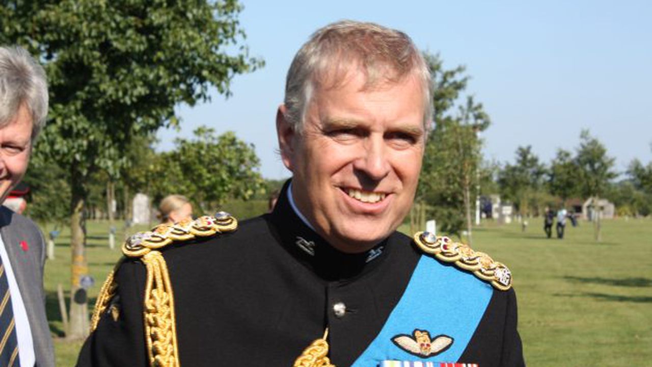 Prince_Andrew_at_the_National_Memorial_Arboretum