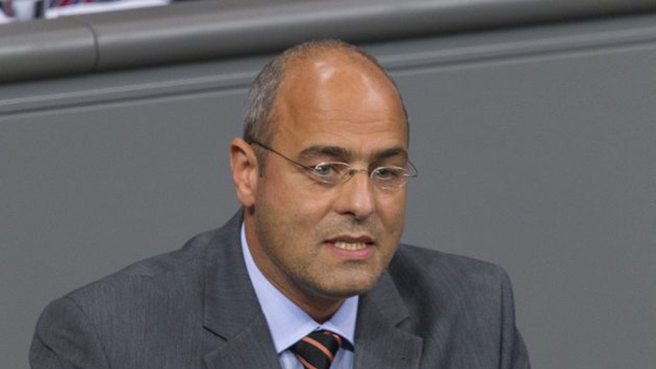 2020-10-29_Peter_Boehringer_MdB_AfD_by_OlafKosinsky_2014