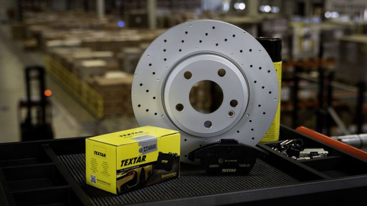 TMD Friction Caransebes - Textar (1)