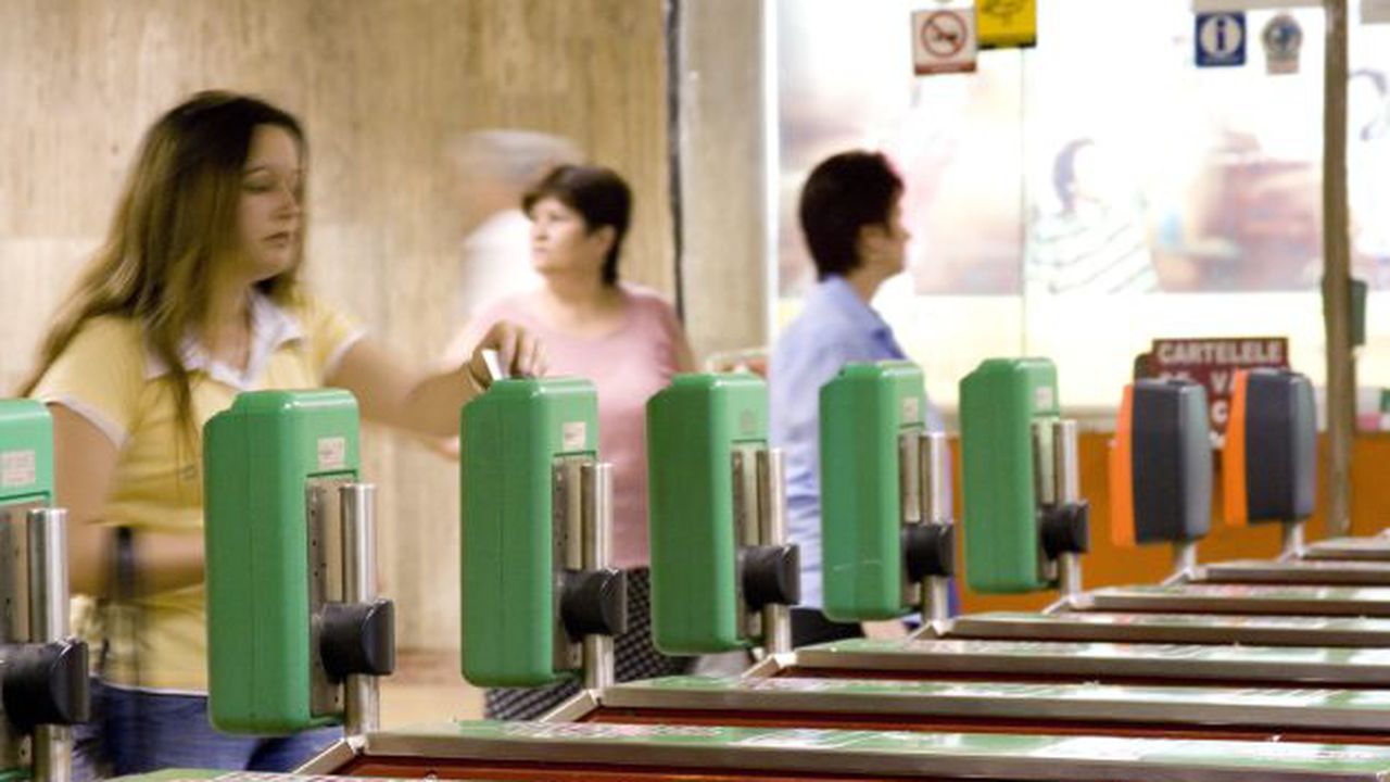 metrou cartela 6758493