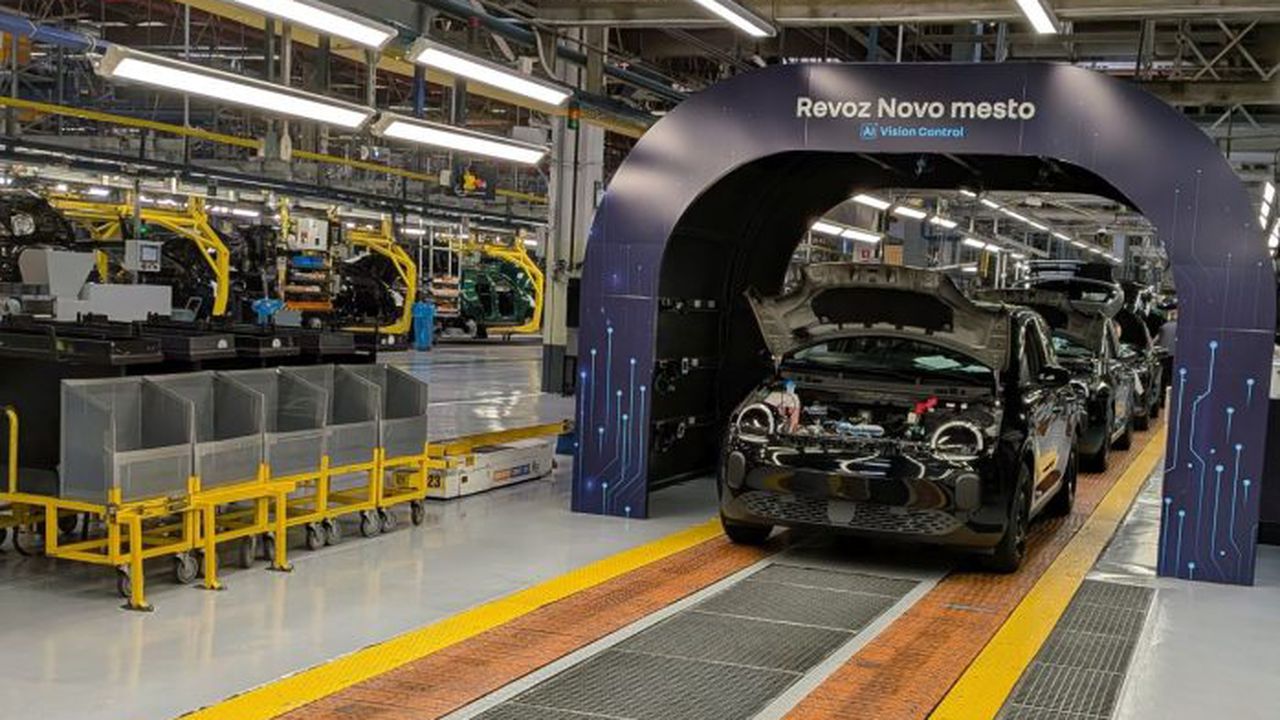 Uzina Revoz Novo Mesto Renault (c)LifeNews (22)