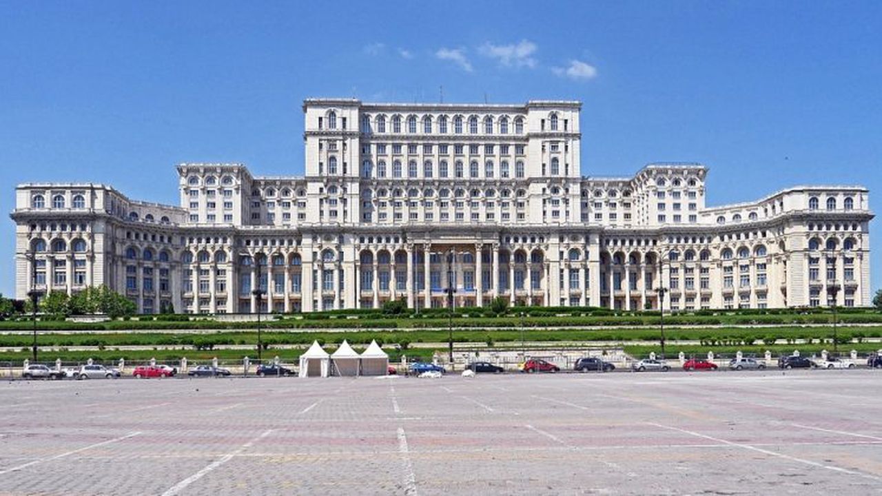 casa poporului 6759585676