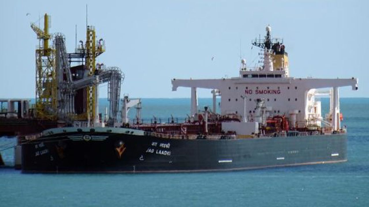 petrolier deliver
