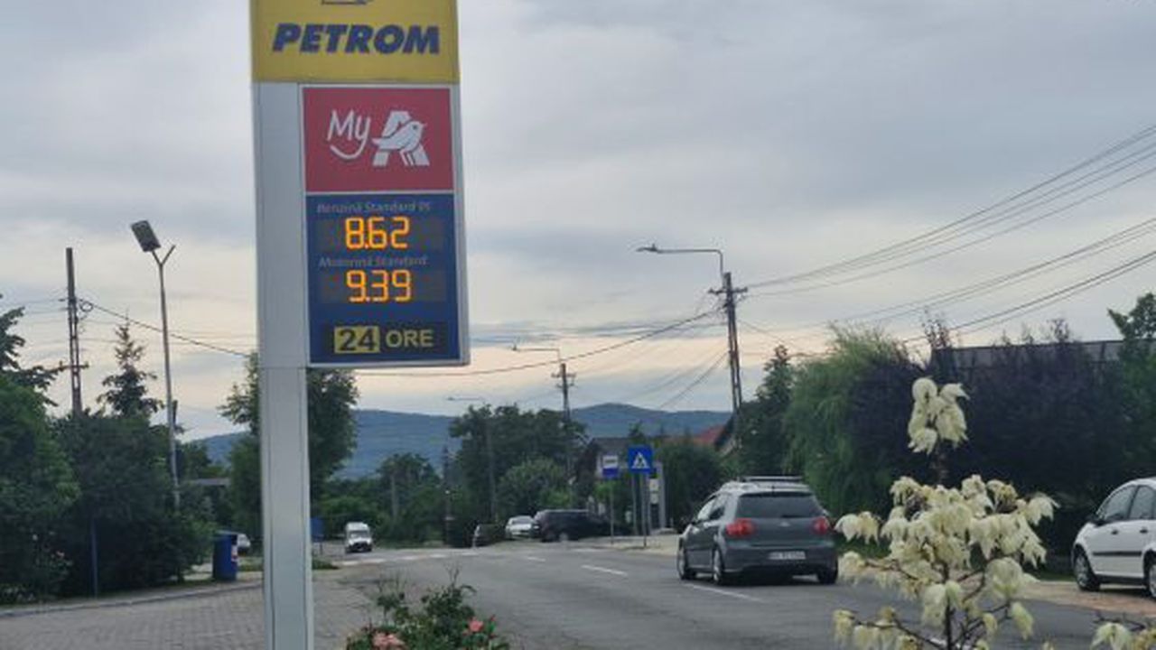 pret petrom 8 iulie