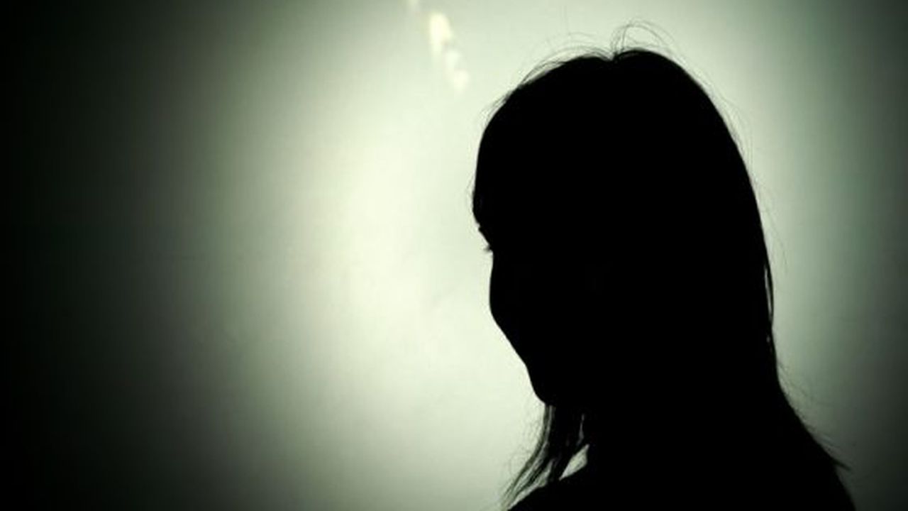 woman silhouette
