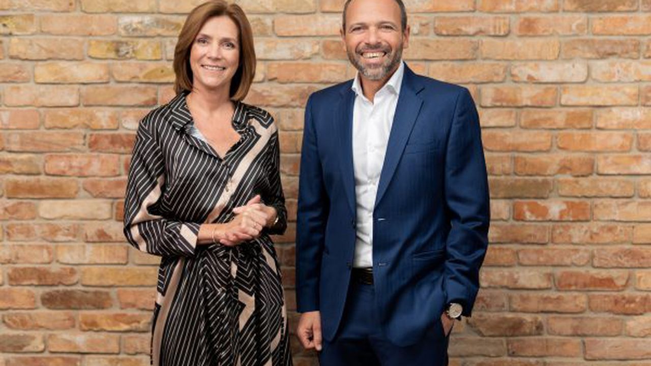Dorsum_Leadership_Mariann Meszaros_Robert Ko