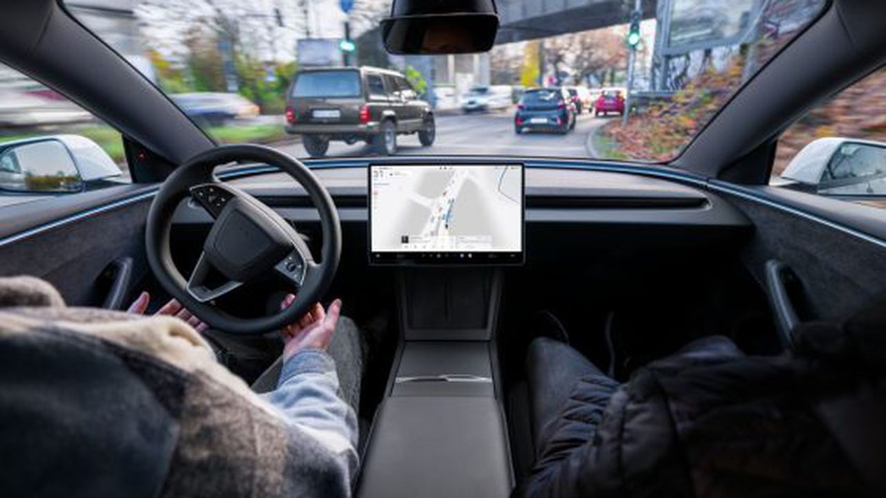 Tesla FSD autopilot