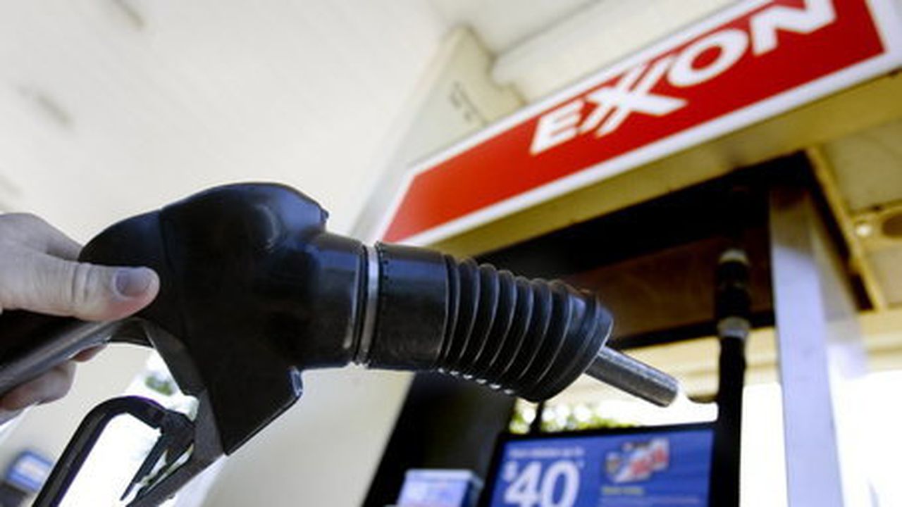 exxon benzinarie 45676859403