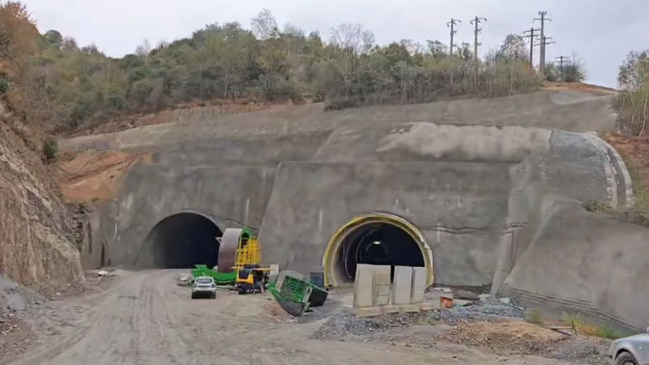 tuneluri a1