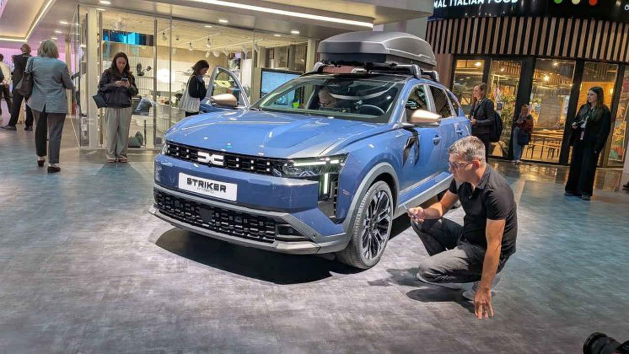 Dacia Striker 12