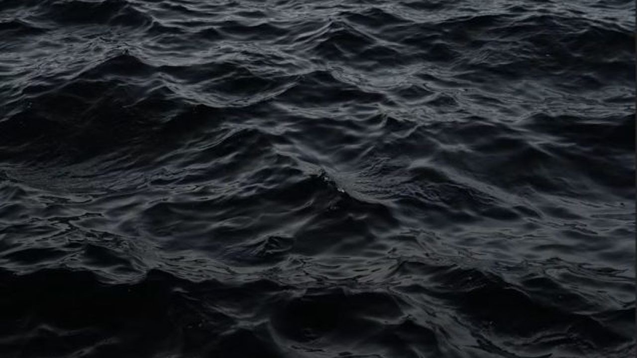 mare noaptea 2.jog