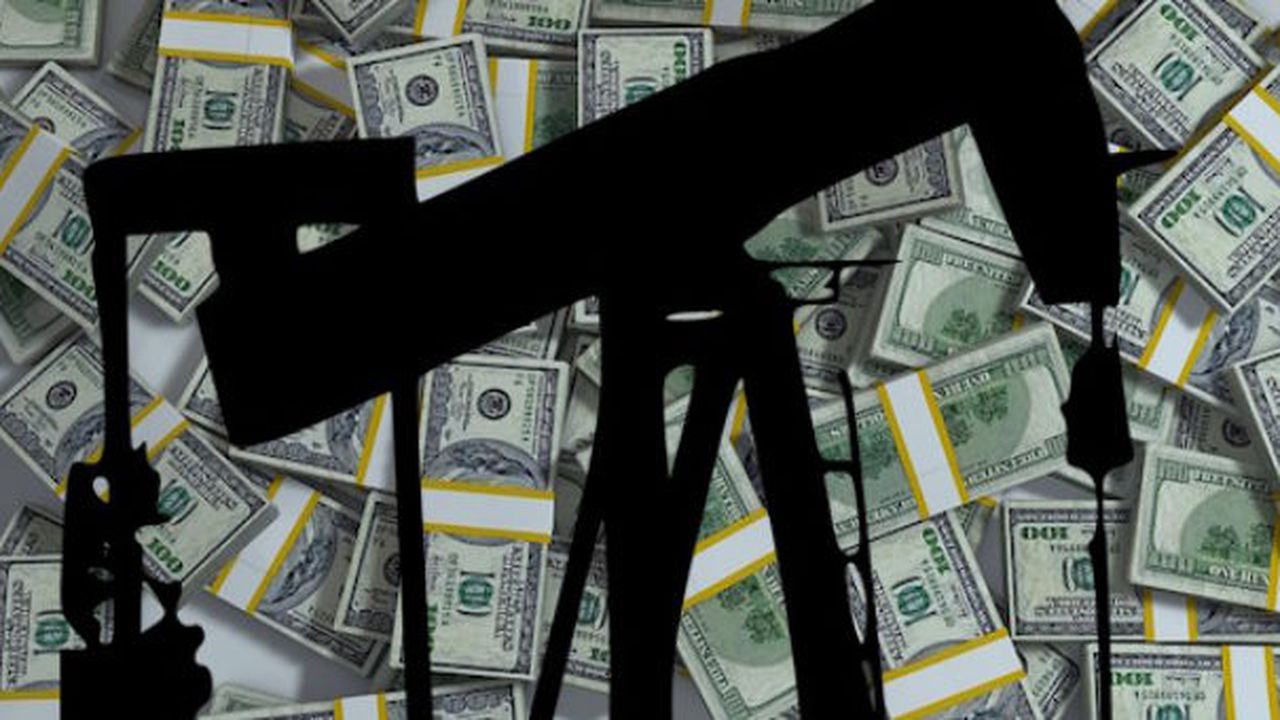 petrol dolar 34567