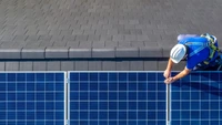 Ministrul Energiei a semnat contracte de finanțare de aproape 28,5 milioane de lei pentru instalarea de panouri fotovoltaice de către 11 primării din țară