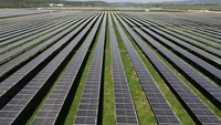 România înregistrează azi cea mai mare producție de energie fotovoltaică din istorie. Export masiv la jumătatea zilei