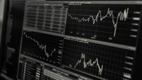 Răsturnare de situație în discuțiile pe măsurile fiscale. Toate partidele ar fi de acord cu controversata taxă pe tranzacțiile bancare