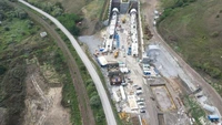Calea ferată Brașov – Sighișoara: Ce progrese au mai făcut „cârtițele” Aktor la cele mai lungi tuneluri feroviare în construcție din România