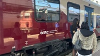 EXCLUSIV Primul tren nou Alstom operat de un privat a fost asigurat pe o sumă uriașă. Cine plătește în caz de accident și cât îl costă pe operatorul feroviar