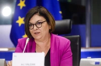 Adina Vălean: UE își va spori controalele asupra transporturilor de cereale din Ucraina care-i tranzitează teritoriul
