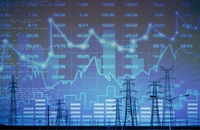 Fluctuaţiile mari de preţuri pentru energie electrică în Europa scot în evidenţă necesitatea unor tehnologii flexibile – Bloomberg