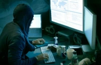 Rusia „atacă” Germania. Oficialii de la Kremlin îi acuză pe nemţi că se foloseşte de „mituri” nefondate despre hackeri pentru a escalada tensiunile