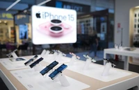 Apple reduce preţurile la telefoanele iPhone vândute în China