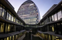Guvernul spaniol se opune preluării băncii Sabadell de către rivalii de la BBVA