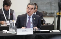 Întâlnire între șefii diplomațiilor americană și chineză în timpul sesiunuii ASEAN din Malaezia. Ministrul Wang Yi a calificat întrevederea cu Rubio ca fiind constructivă