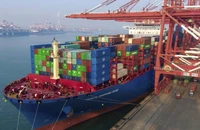 Privații obțin mai mulți bani decât China din plata datoriilor țărilor sărace, arată un studiu realizat de o companie britanică