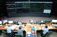 UPDATE Alertă în România – Consumul de energie electrică a scăzut acum la cel mai mic nivel din istorie. Zi provocatoare pentru Sistemul Energetic Naţional
