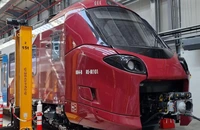 Alstom ar trebui să plătească penalități de zeci de milioane de euro pentru întârzierile cu doi ani în livrarea trenurilor Coradia