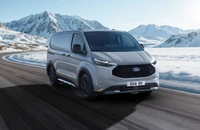 Ford Pro include tracțiunea integrală în lista de dotări a E-Transit Custom