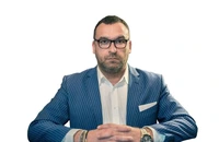 Peste 7600 de tineri și-au căutat un loc de muncă în doar 14 zile, după reducerea numărului de burse sociale și creșterea taxelor. 60% spun că se simt vulnerabili financiar – studiu